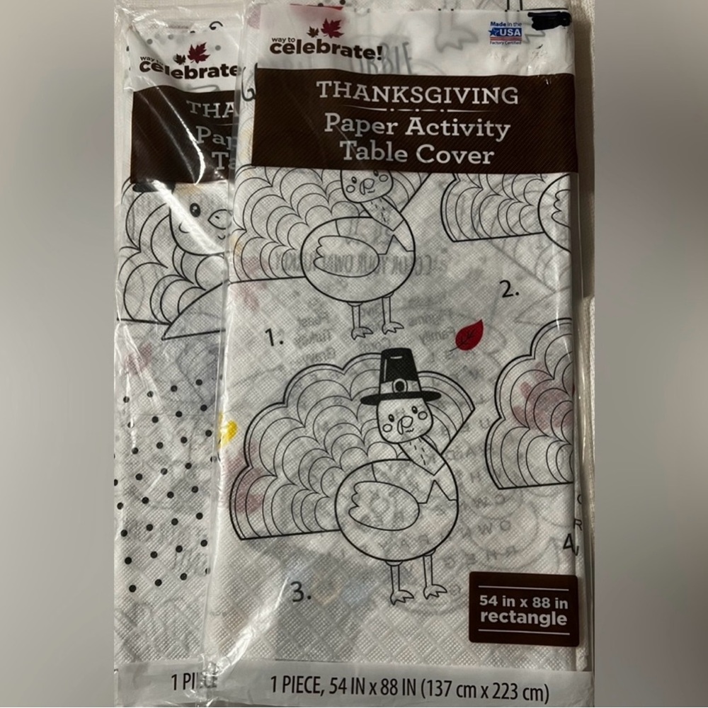 NWT Thanksgiving Activity Coloring Paper Table Covers Table Cloths 2 PCS